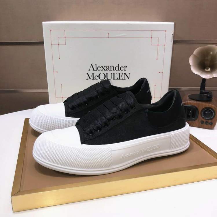 Picture of Alexander McQueen Shoes _SKUAlexanderMcQueensz35-44hnw0502179